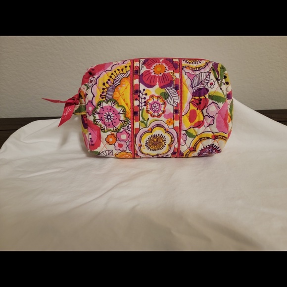 Vera Bradley Floral Makeup Bag - Picture 2 of 2